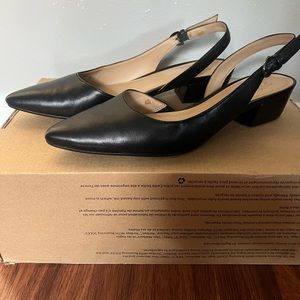 Naturalizer, low heel slingback pumps